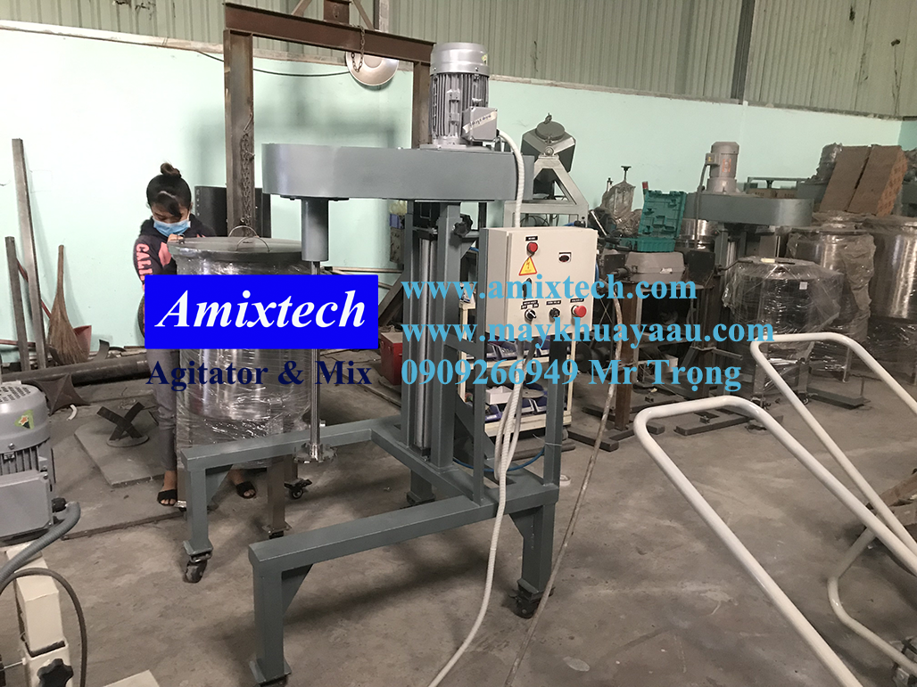 máy khuấy sơn 200 lít